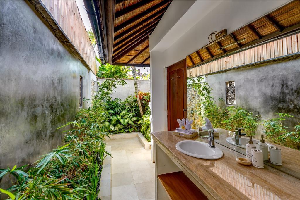 Villa Vitari Seminyak By Bali Villas R Us Bilik gambar