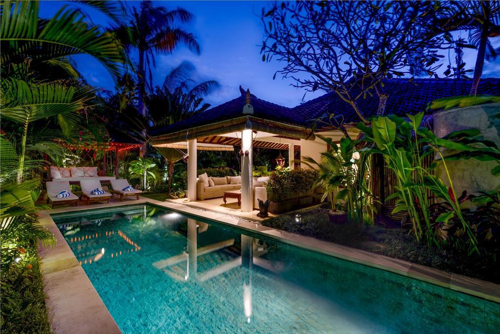 Villa Vitari Seminyak By Bali Villas R Us Bilik gambar