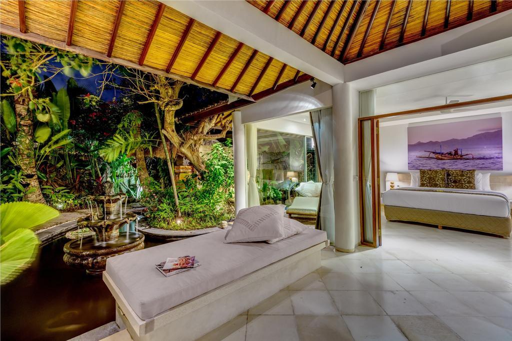 Villa Vitari Seminyak By Bali Villas R Us Bilik gambar